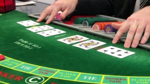 Hướng dẫn chơi Baccarat