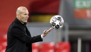 HLV Zidane tỏ ra hứng thú với việc dẫn dắt BLD Man United