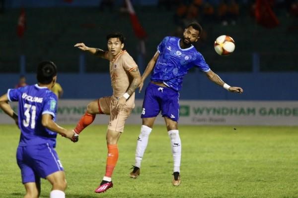 Soi kèo Khánh Hòa vs Hà Nội lúc 18h00 ngày 3/3 - V League