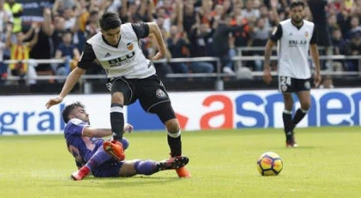 Soi kèo Laganes vs Valencia lúc 02h00 ngày 5/10 - La Liga