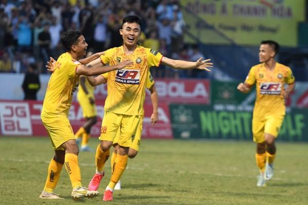 Soi kèo Thanh Hóa vs CAHN lúc 17h00 ngày 15/6 - V League